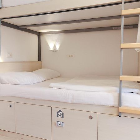 Premium Hostel Кобарід Екстер'єр фото